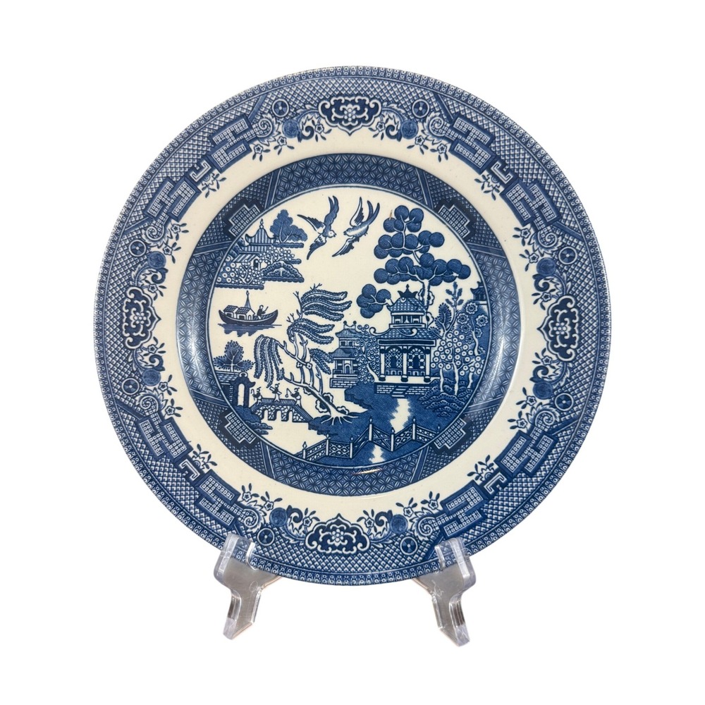 VTG Blue‎ Willow Churchill England Embossed Back Stamp 8" Salad Plate